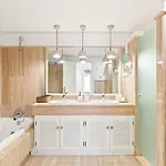 Cozy In Palm Monteros Daire Marbella